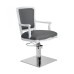 Mobilier Coafor - Scaun coafor PRINCE Scaun coafor PRINCE vintage cu brațe din lemn, pompă hidraulică și bază metalică, mobilier salon premium – mobiliersalon.ro